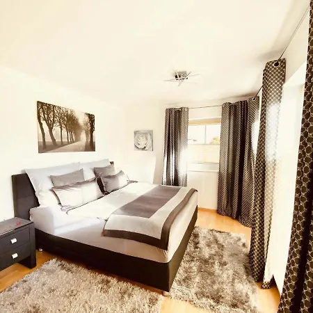 Schiestl * 乌登斯