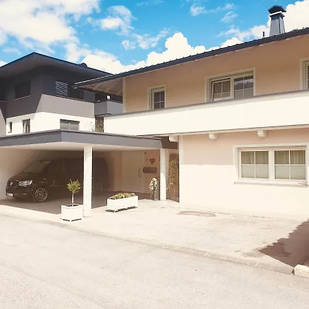 Schiestl * 乌登斯